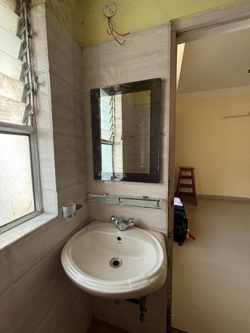 Unfurnished 4bhk in Baghorbori Rd, Bagharbari, Guwahati, Assam, India for Rent
